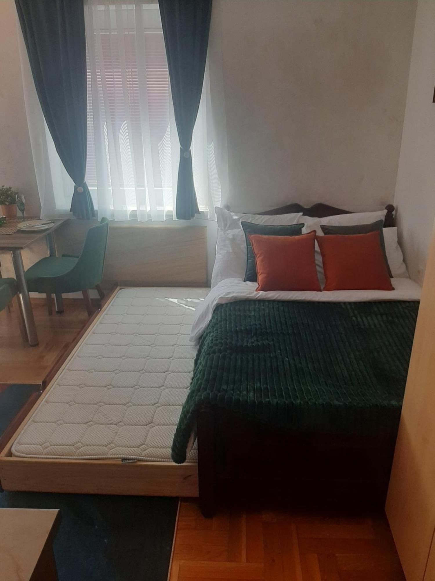Apartman Ogi ซลาตีบอร์ ภายนอก รูปภาพ
