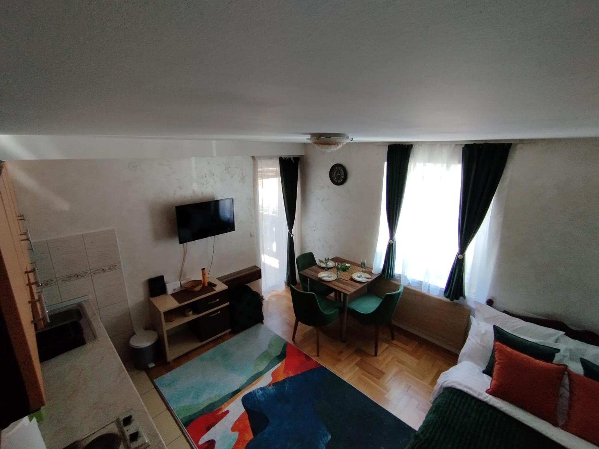 Apartman Ogi ซลาตีบอร์ ภายนอก รูปภาพ